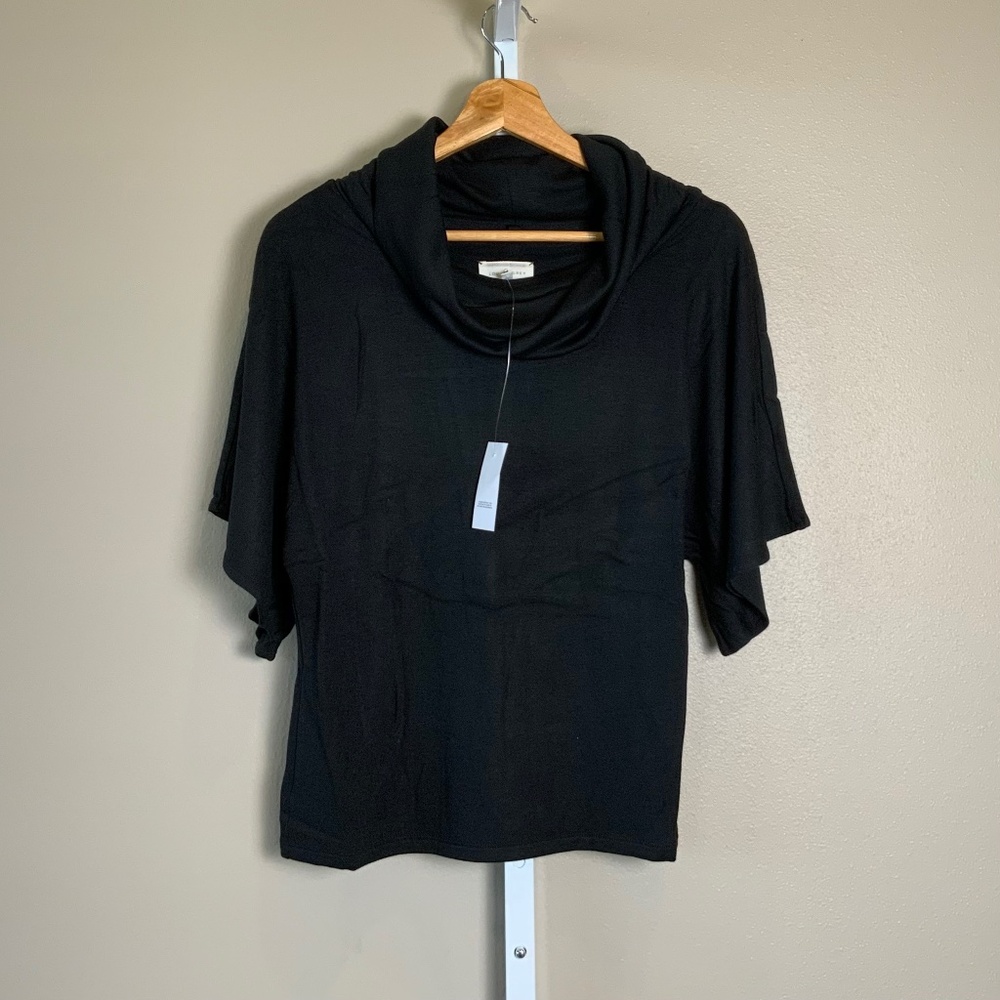 Lou & Grey Signaturesoft Cowl Top